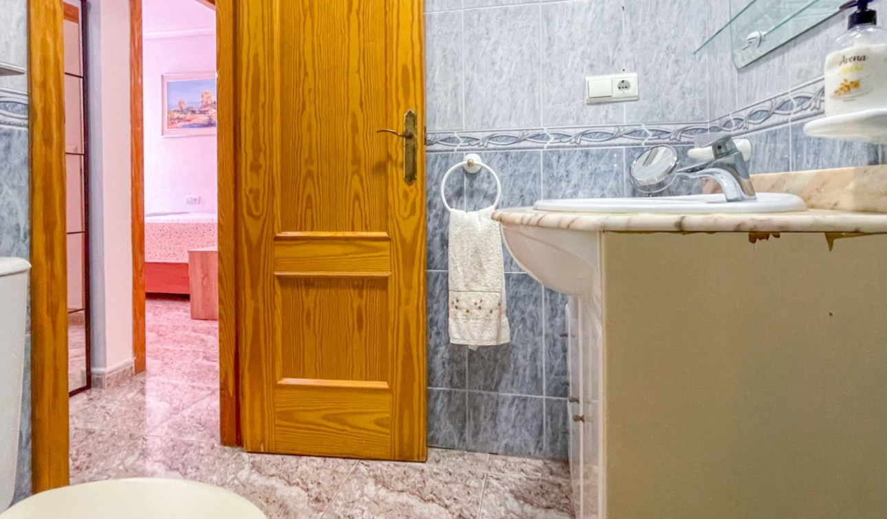 Reventa - Apartamento / Piso - Torrevieja