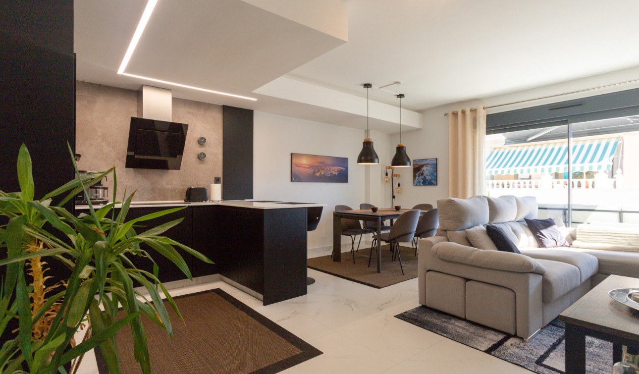 Reventa - Apartamento / Piso - Torrevieja