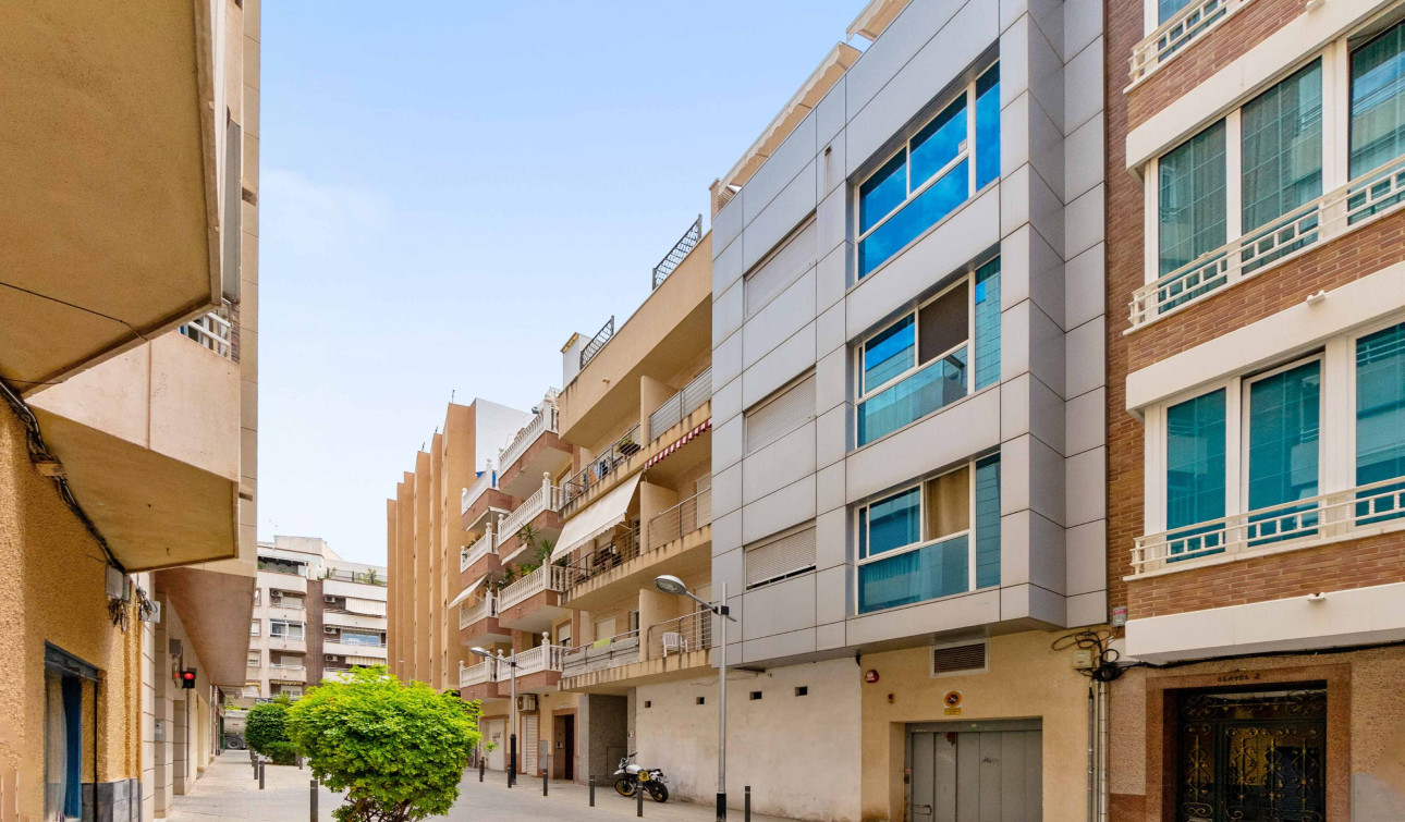 Reventa - Apartamento / Piso - Torrevieja