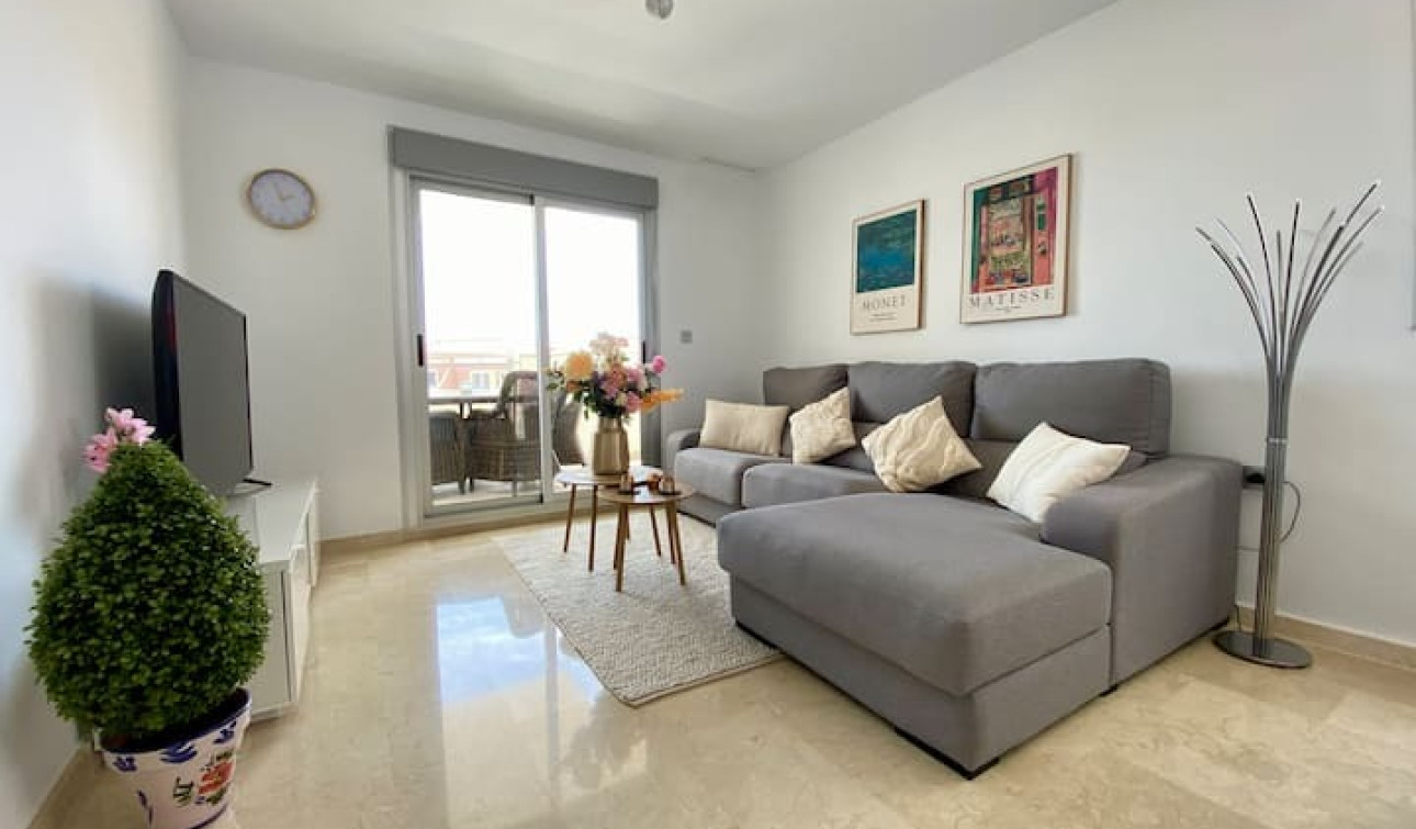 Reventa - Apartamento / Piso - Villamartín - Costa Blanca