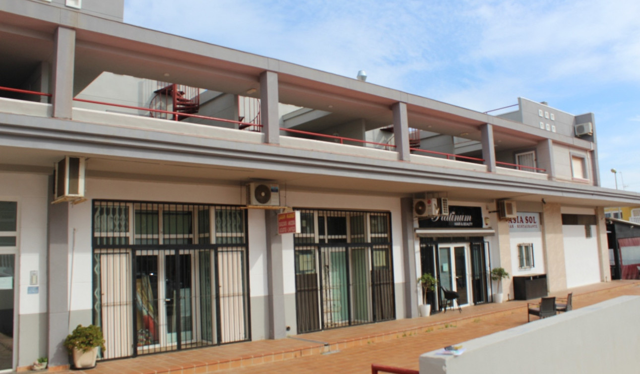 Reventa - Apartamento / Piso - Villamartín - El Galan