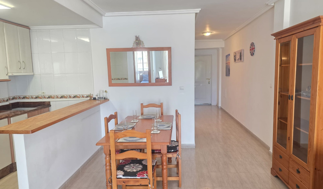 Reventa - Apartamento / Piso - Villamartín - El Galan