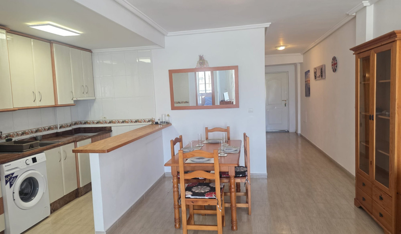 Reventa - Apartamento / Piso - Villamartín - El Galan