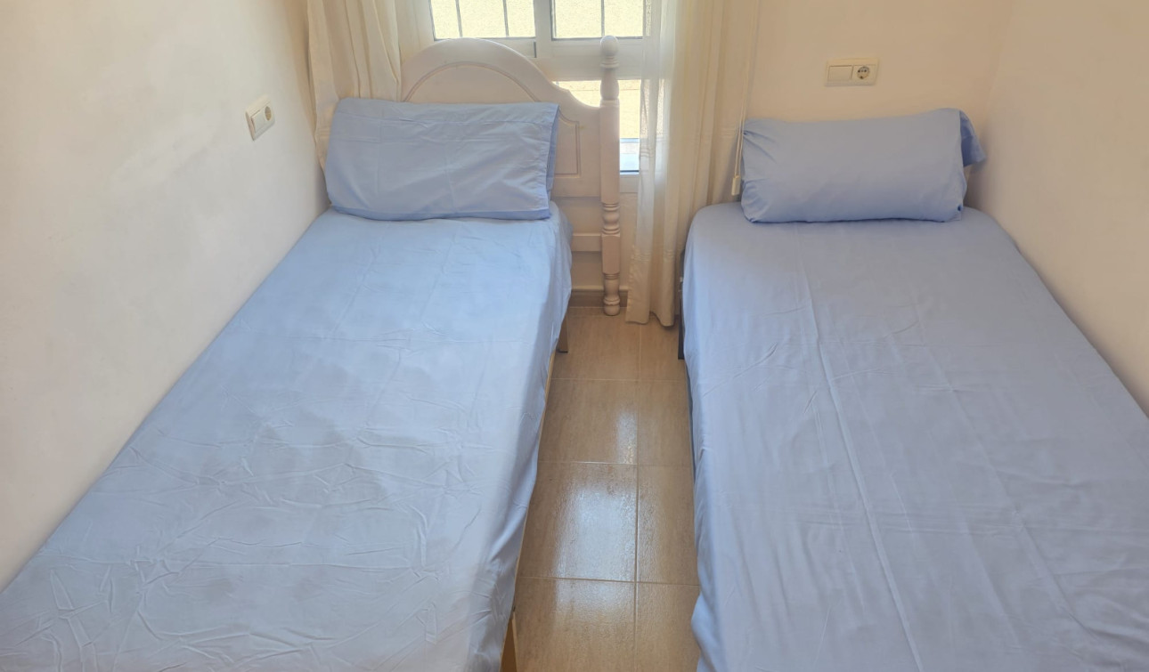 Reventa - Apartamento / Piso - Villamartín - El Galan