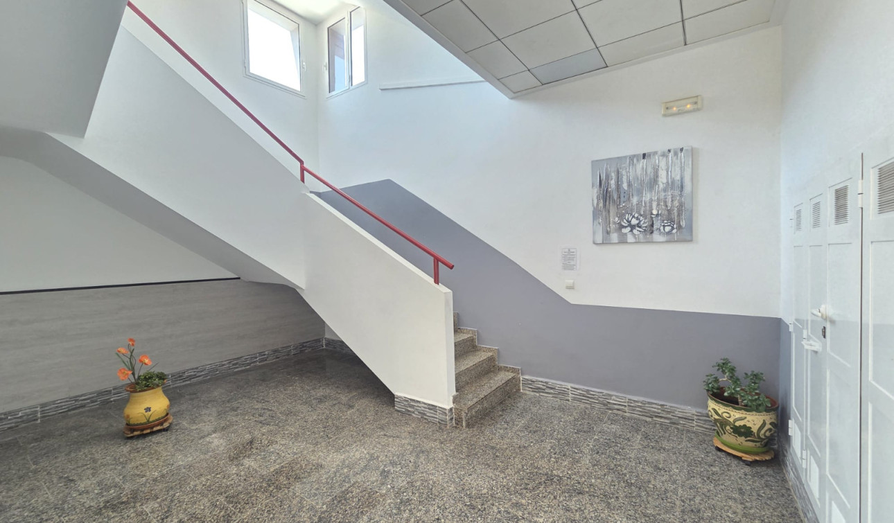 Reventa - Apartamento / Piso - Villamartín - El Galan