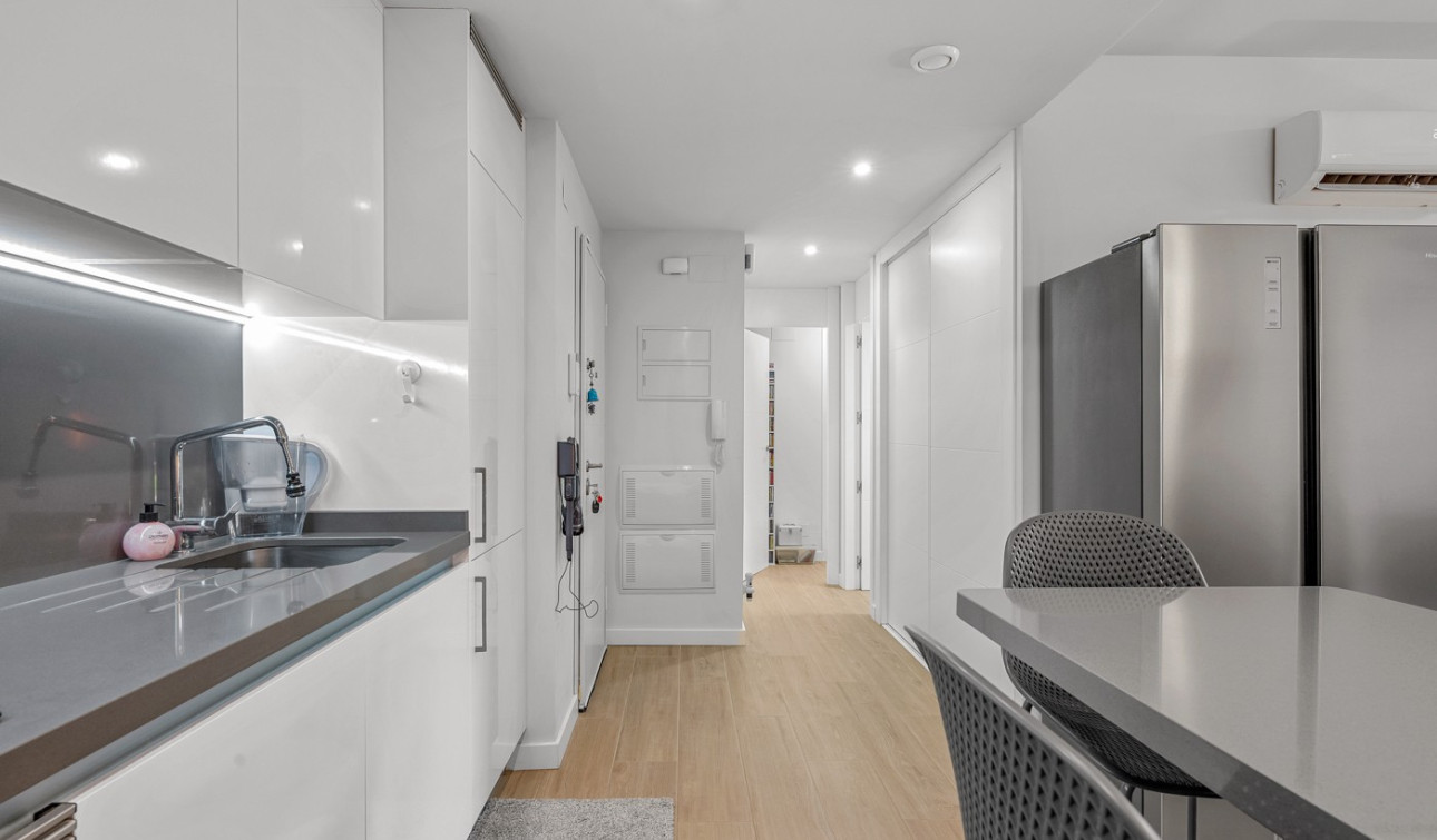 Reventa - Apartamento / Piso - Villamartín - Lomas del Golf