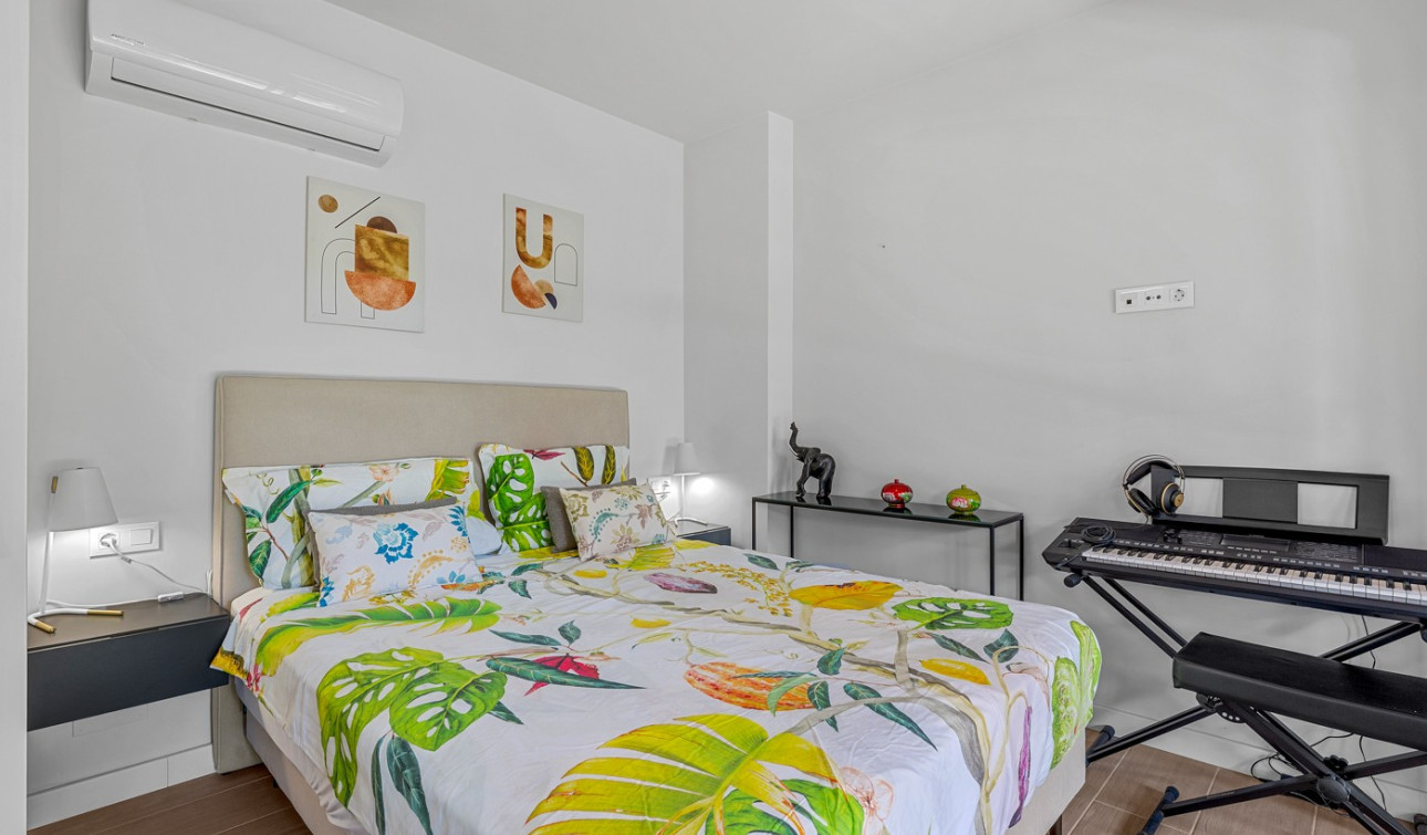 Reventa - Apartamento / Piso - Villamartín - Lomas del Golf