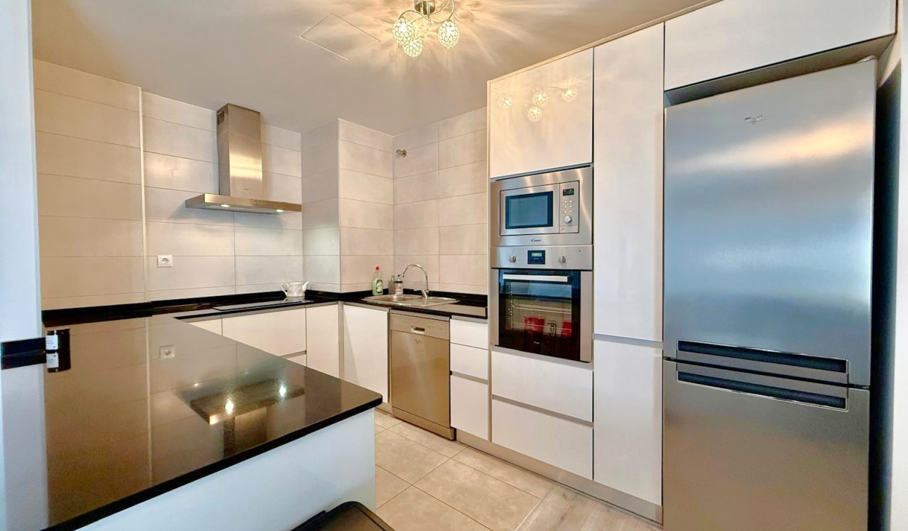 Reventa - Apartamento / Piso - Villamartín - Los Dolses