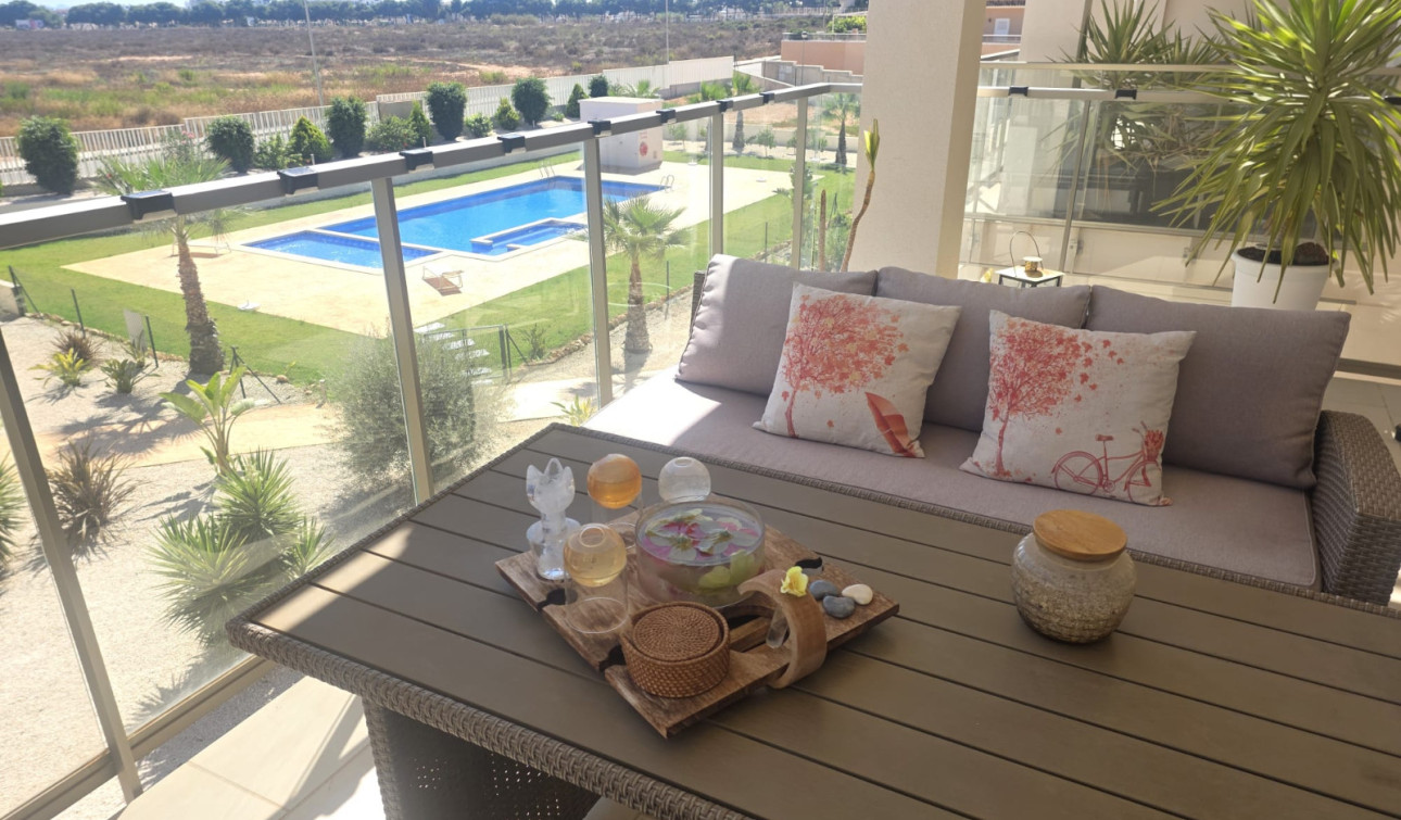 Reventa - Apartamento / Piso - Villamartín - Los Dolses