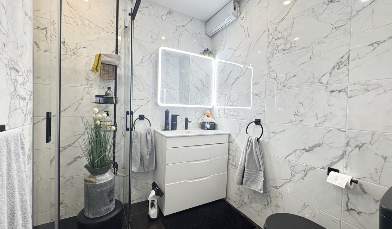 Reventa - Apartamento / Piso - Villamartín