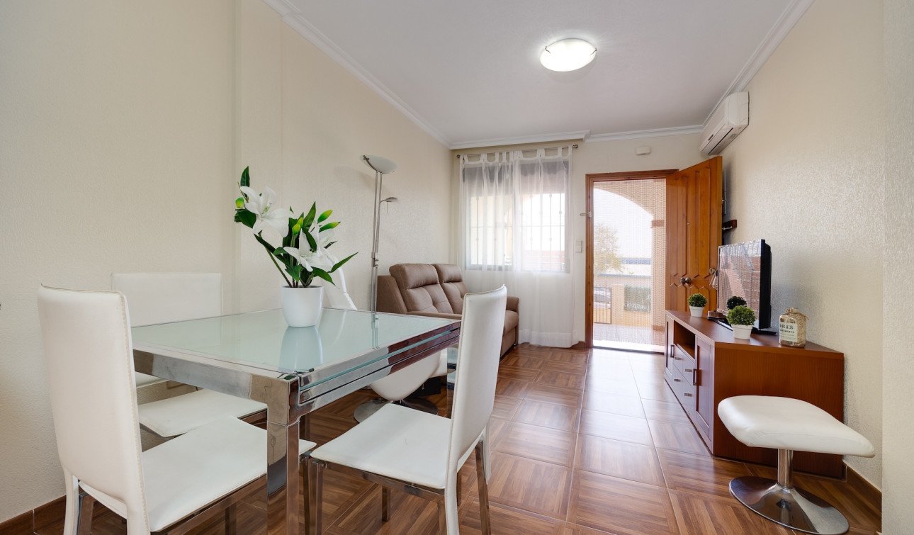 Reventa - Bungalow - Torrevieja - Sector 25