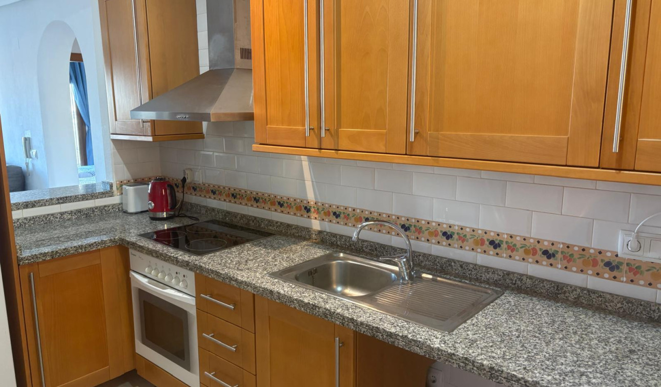 Reventa - Casa de Pueblo - Algorfa - La Finca Golf