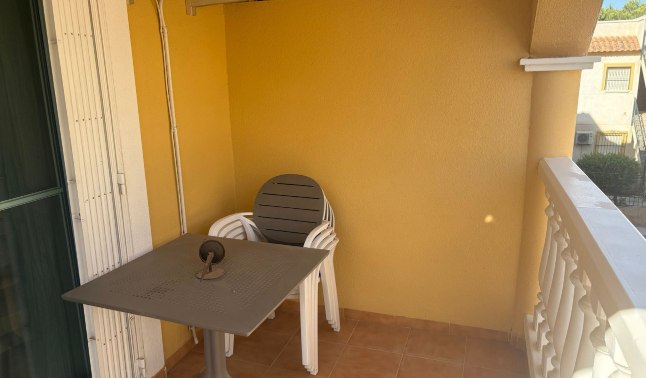 Reventa - Casa de Pueblo - Algorfa