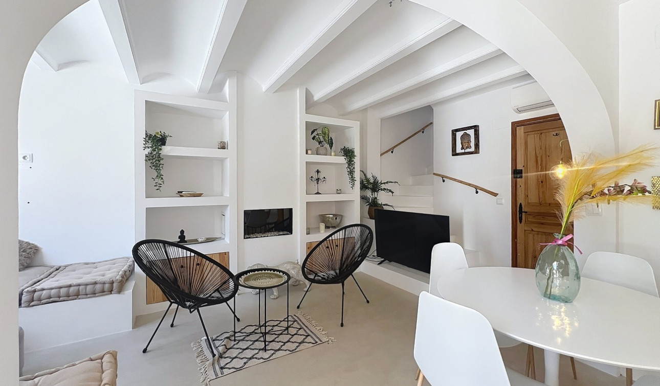 Reventa - Casa de Pueblo - Benissa - Costa Blanca