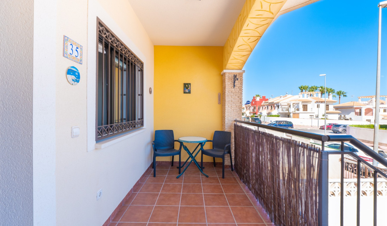 Reventa - Casa de Pueblo - Ciudad Quesada - Central Quesada