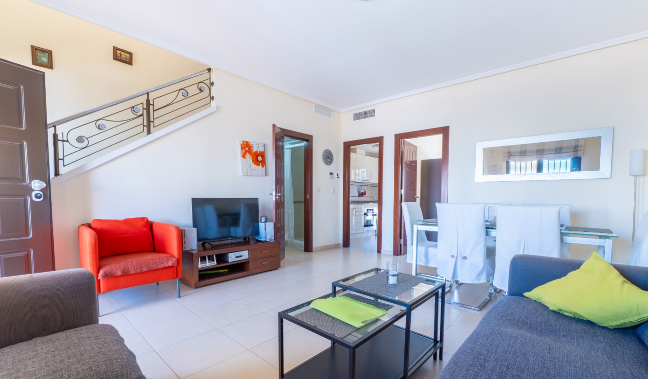 Reventa - Casa de Pueblo - Ciudad Quesada - Central Quesada