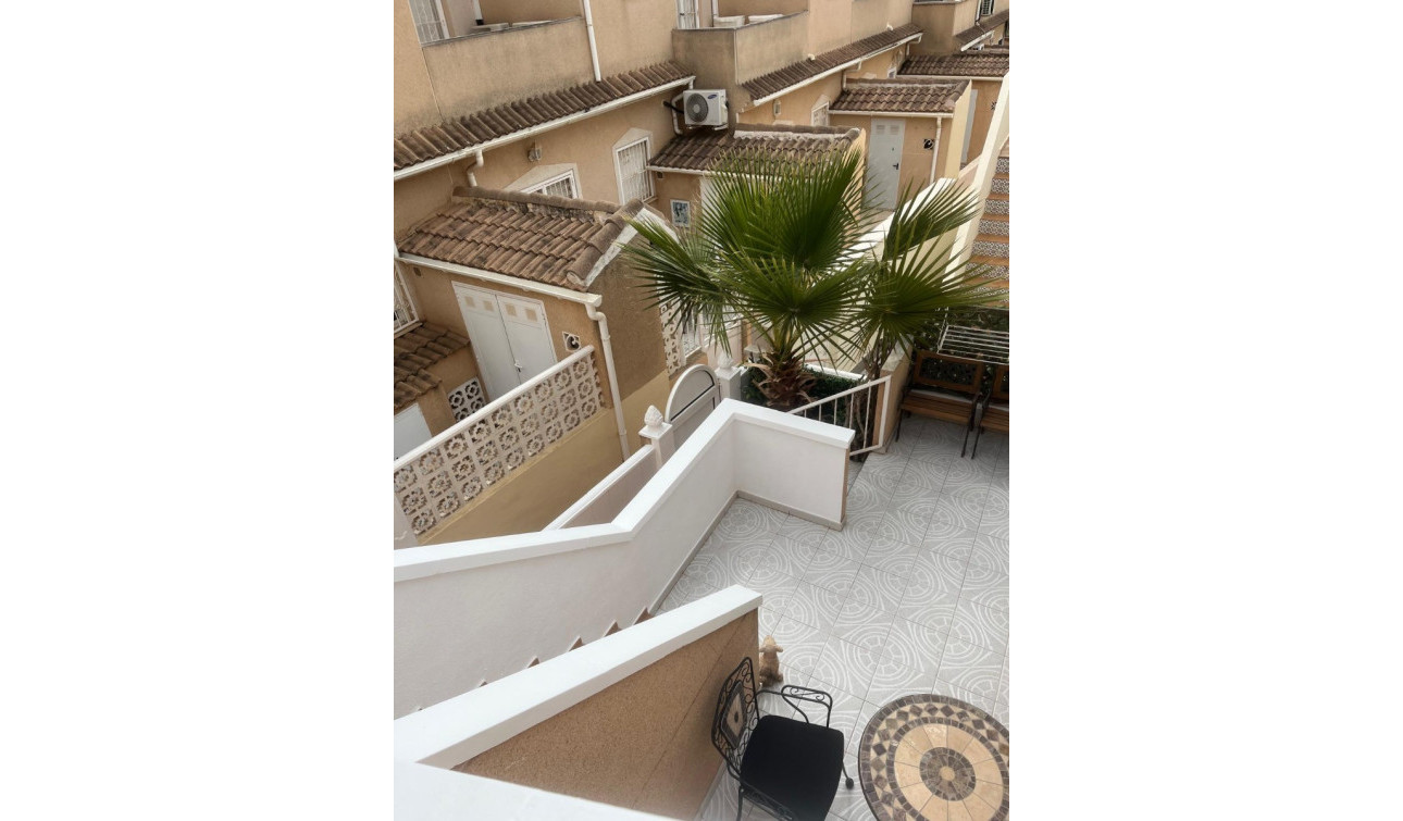 Reventa - Casa de Pueblo - Ciudad Quesada - Doña pepa