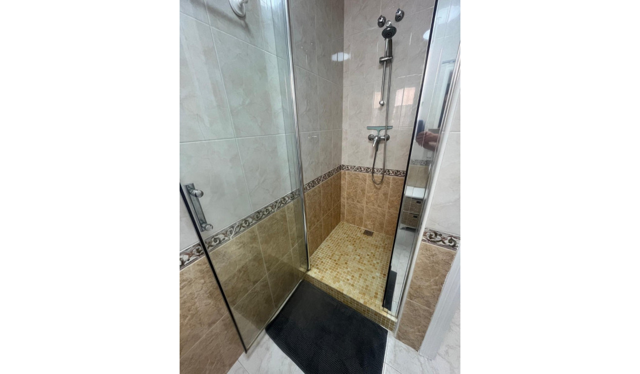 Reventa - Casa de Pueblo - Ciudad Quesada - Doña pepa