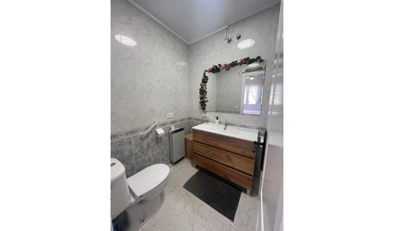 Reventa - Casa de Pueblo - Ciudad Quesada - Doña pepa