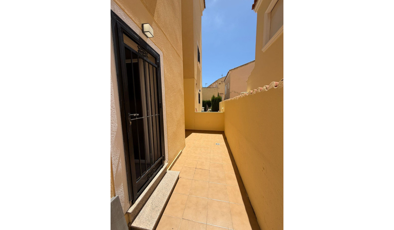 Reventa - Casa de Pueblo - Dehesa de Campoamor - Campoamor
