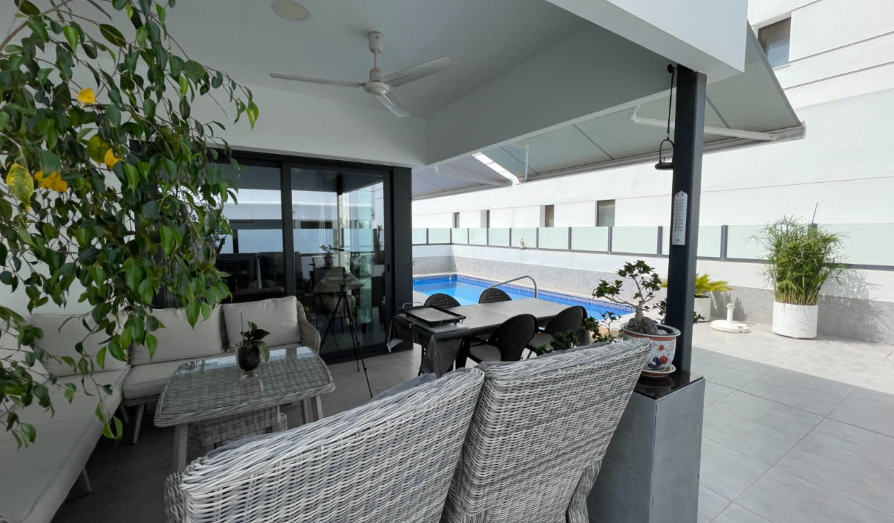 Reventa - Casa de Pueblo - Dolores - Alicante