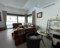 Reventa - Casa de Pueblo - Dolores - Alicante