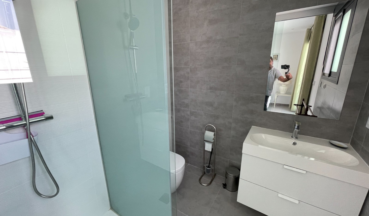 Reventa - Casa de Pueblo - Dolores - Alicante