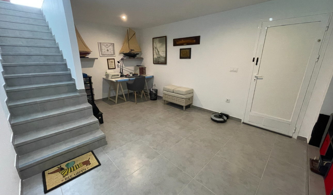 Reventa - Casa de Pueblo - Dolores - Alicante