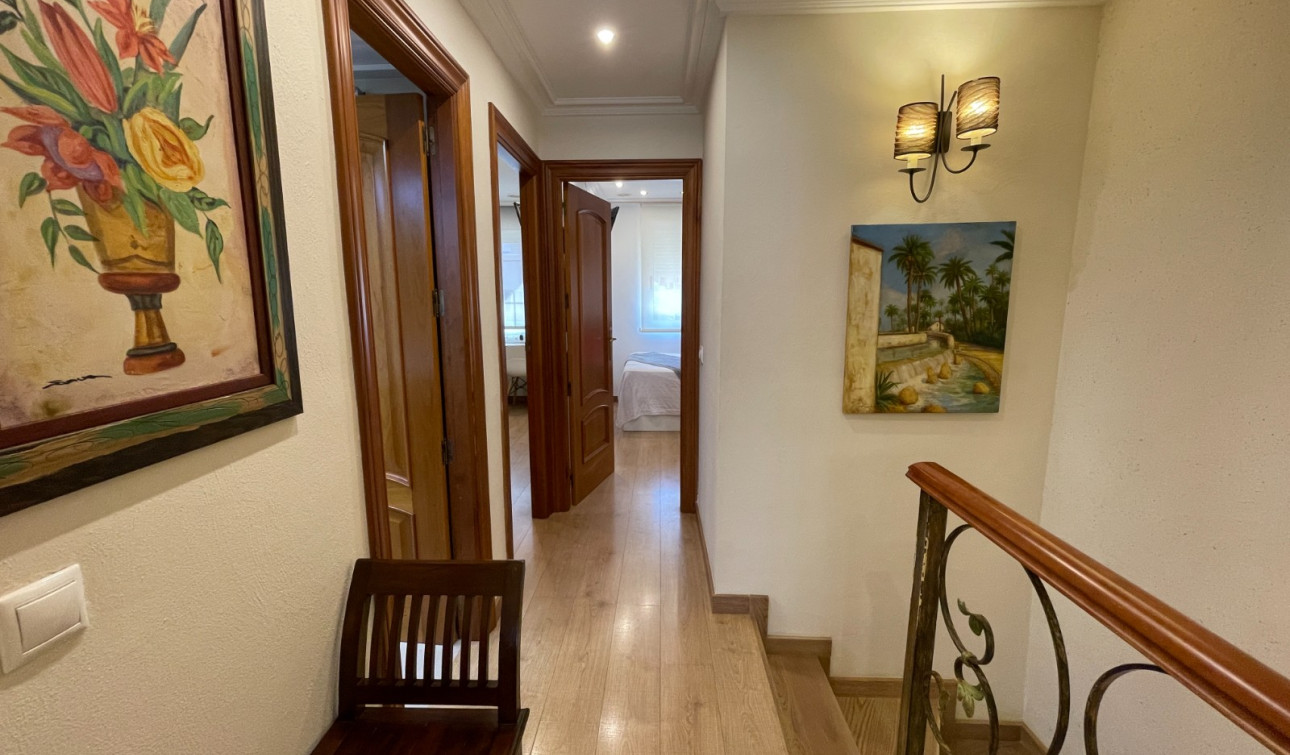 Reventa - Casa de Pueblo - Elche - Center