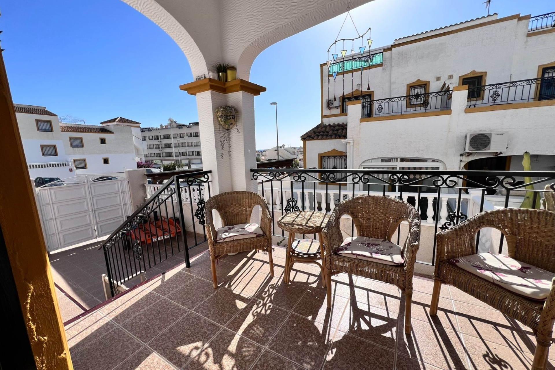 Reventa - Casa de Pueblo - Entre Naranjos