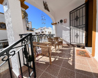 Reventa - Casa de Pueblo - Entre Naranjos