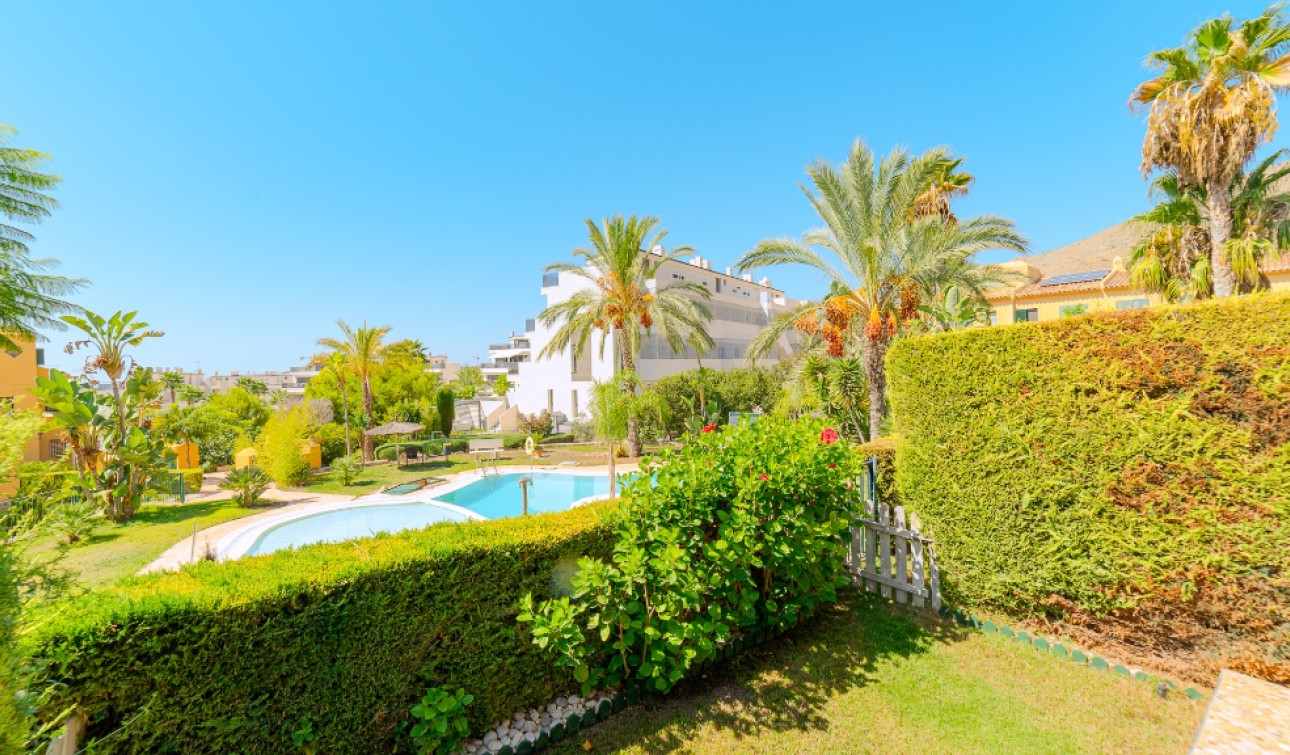 Reventa - Casa de Pueblo - Finestrat