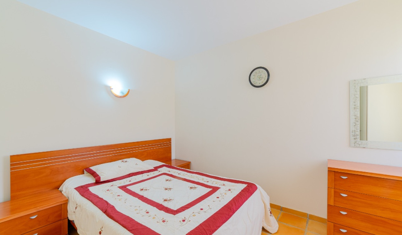 Reventa - Casa de Pueblo - Finestrat