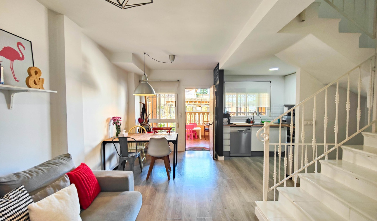 Reventa - Casa de Pueblo - Guardamar del Segura - Center - El Raso