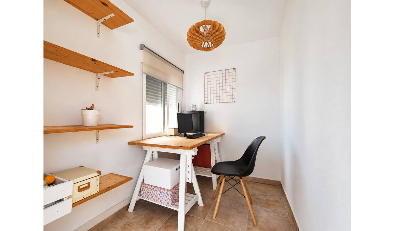 Reventa - Casa de Pueblo - Guardamar del Segura - Center - El Raso