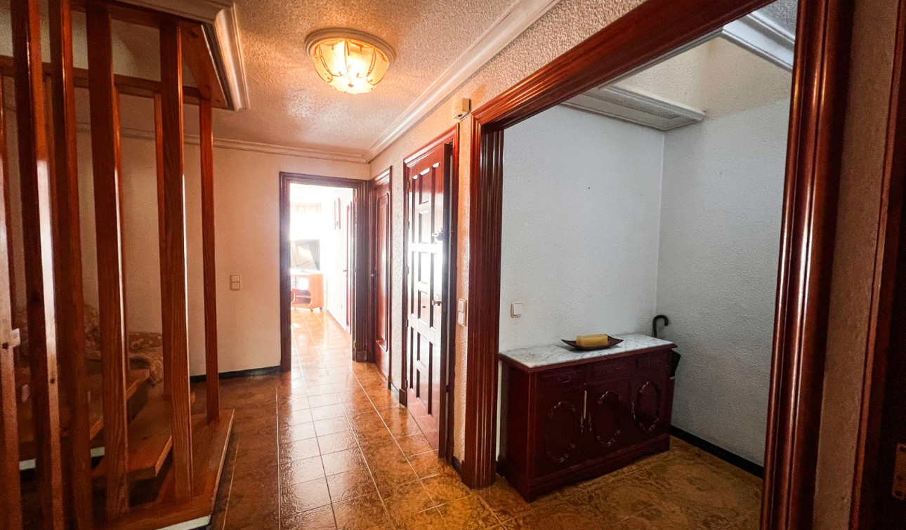 Reventa - Casa de Pueblo - Guardamar del Segura