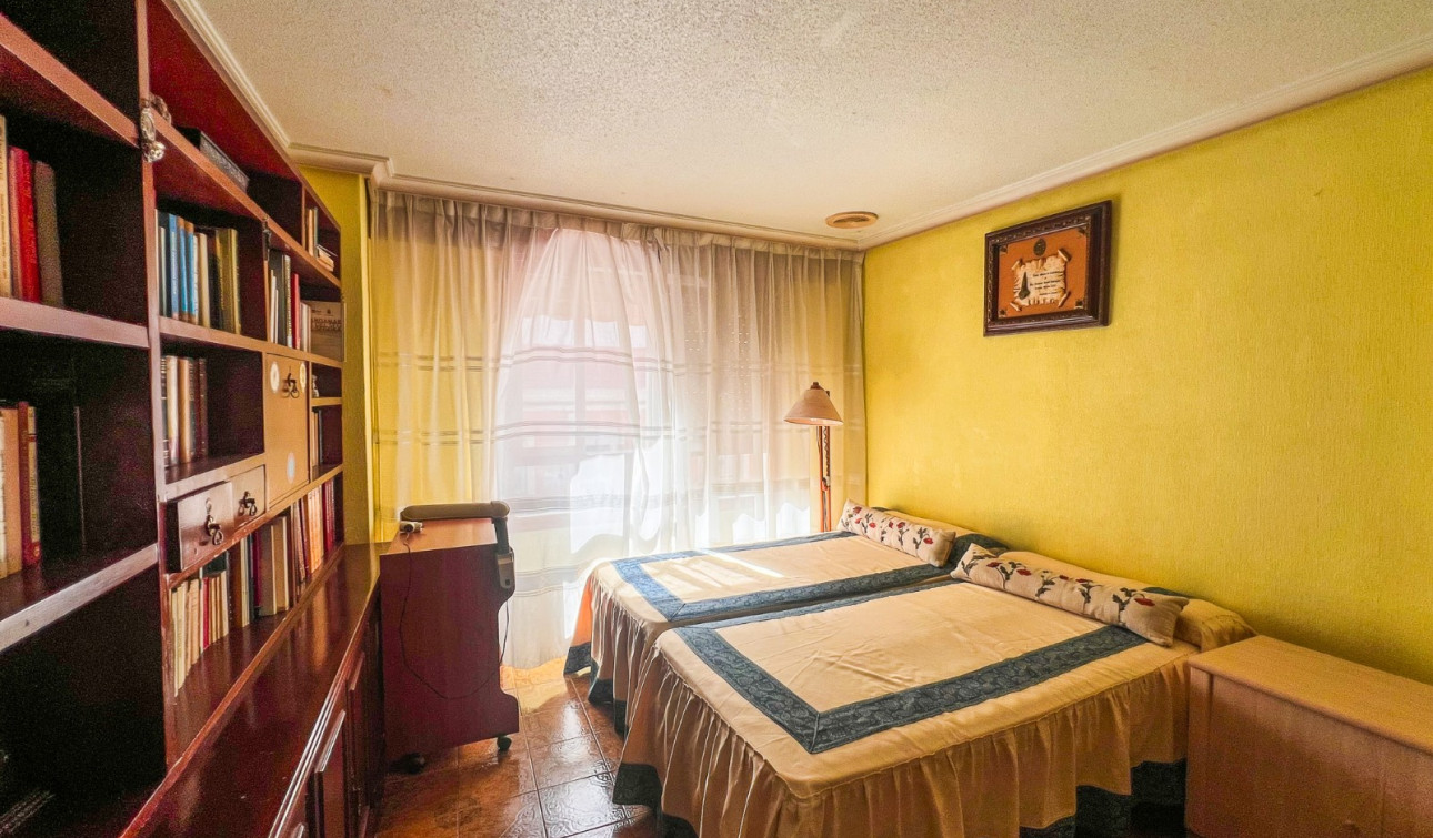 Reventa - Casa de Pueblo - Guardamar del Segura
