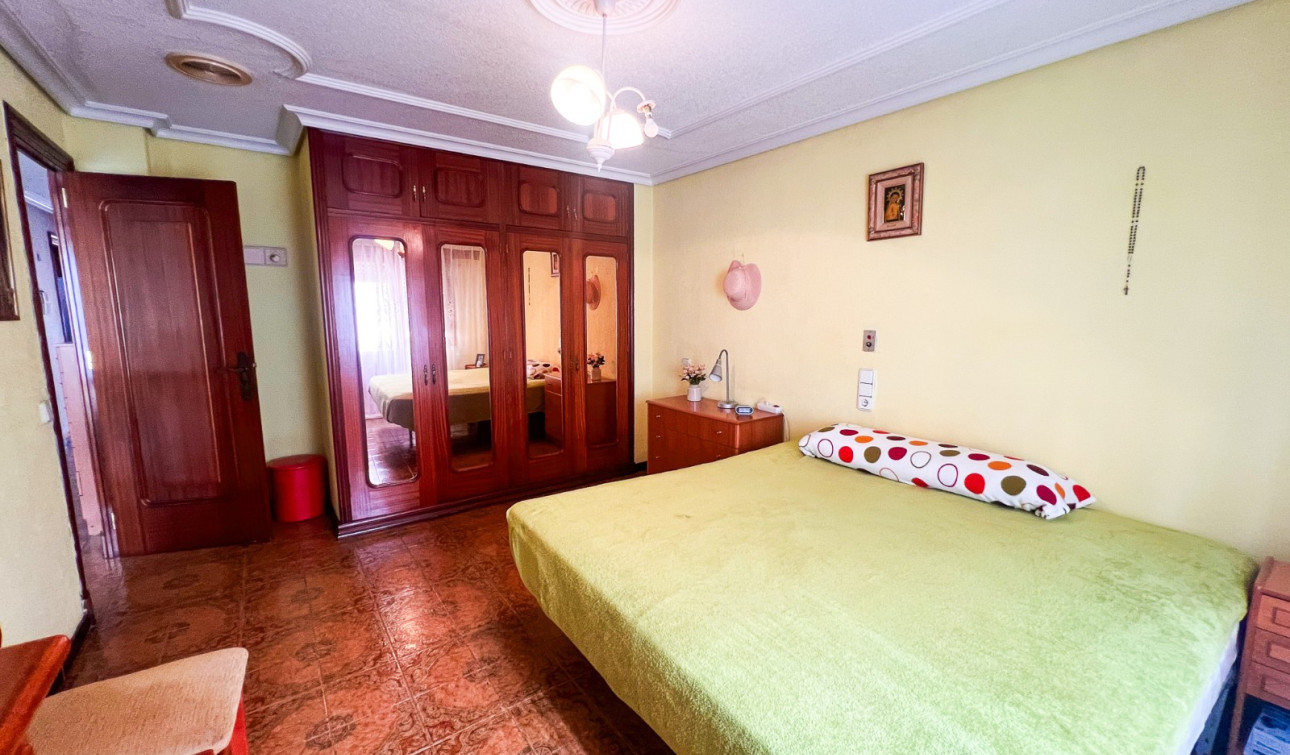Reventa - Casa de Pueblo - Guardamar del Segura