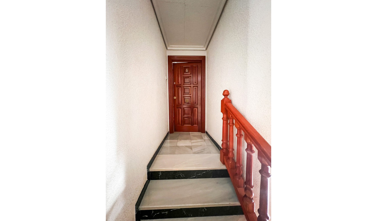 Reventa - Casa de Pueblo - Guardamar del Segura