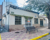 Reventa - Casa de Pueblo - Jacarilla