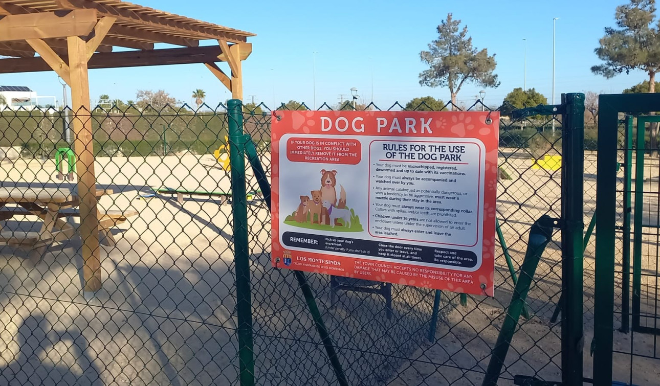 Reventa - Casa de Pueblo - Los Montesinos - La Herrada