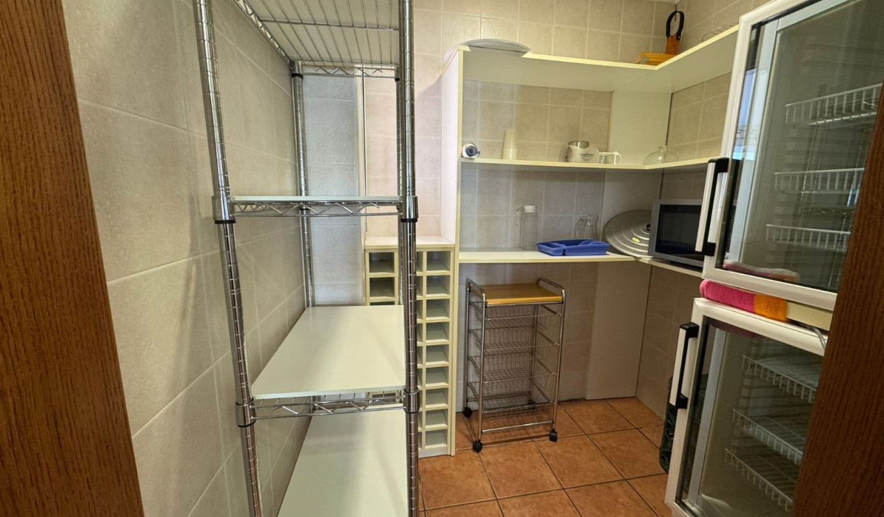 Reventa - Casa de Pueblo - Los Montesinos