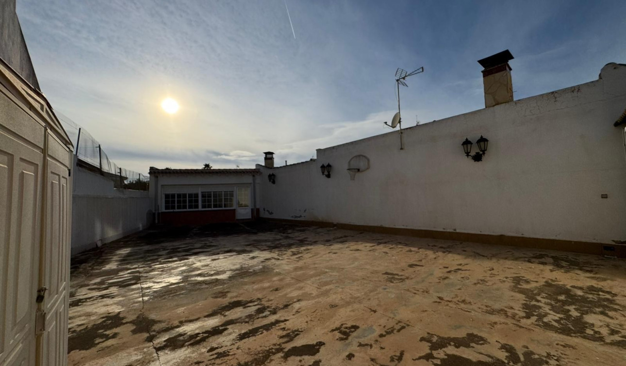 Reventa - Casa de Pueblo - Los Montesinos