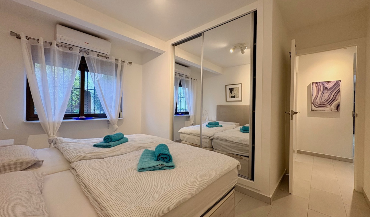 Reventa - Casa de Pueblo - Orihuela Costa - Cabo Roig