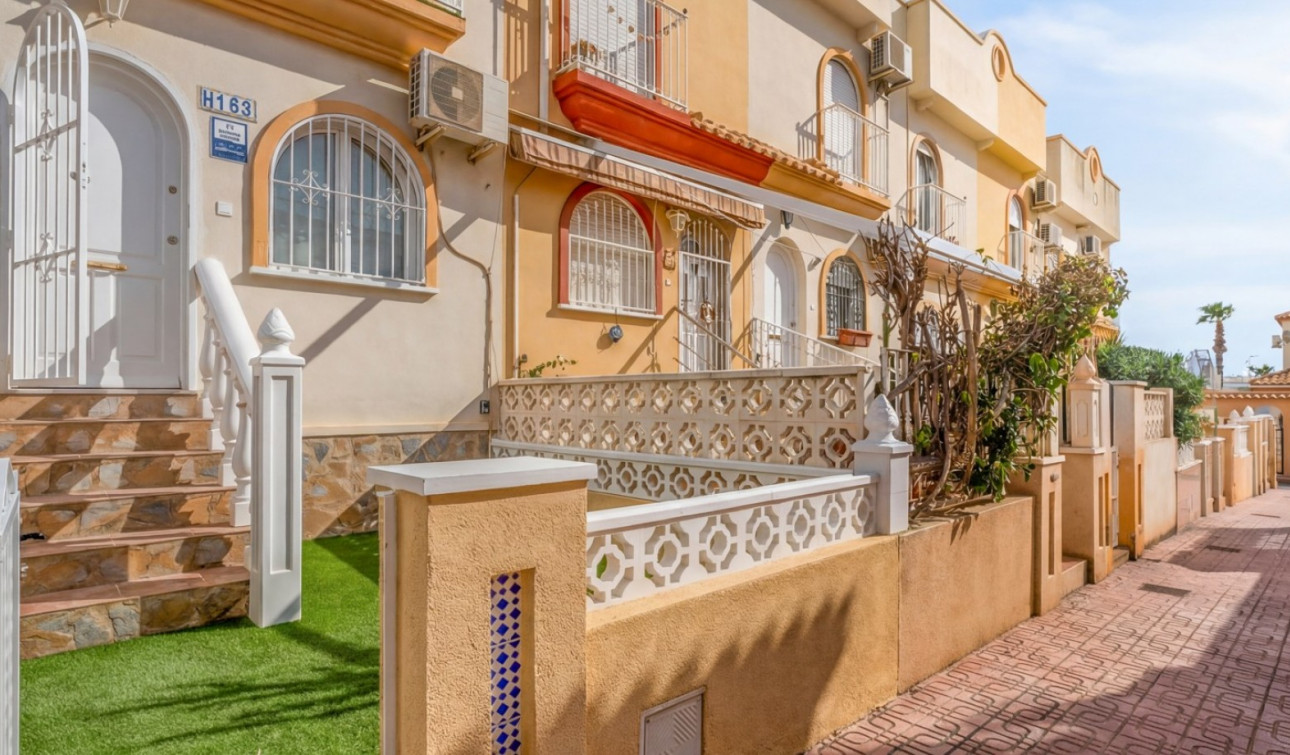 Reventa - Casa de Pueblo - Orihuela Costa - La Florida