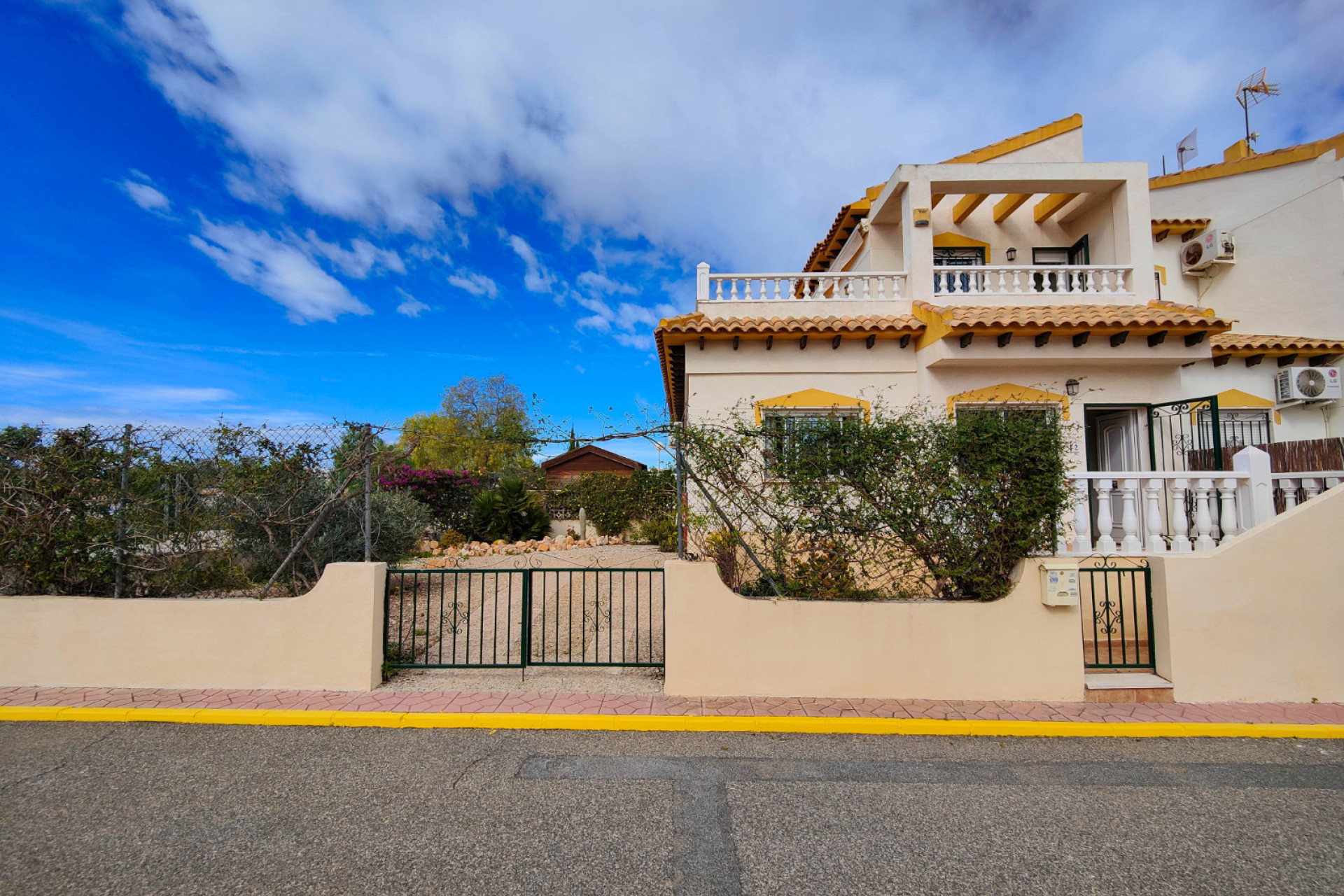 Reventa - Casa de Pueblo - Orihuela Costa - La Florida