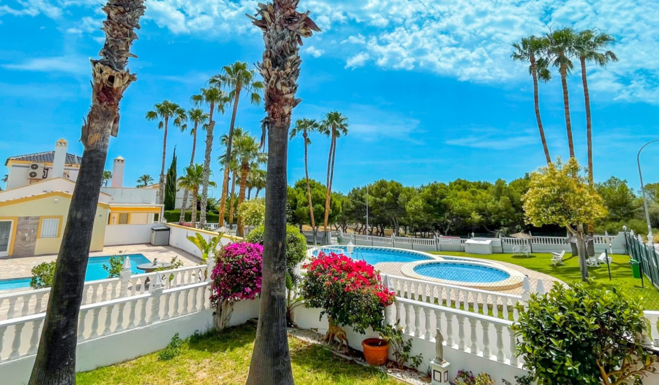 Reventa - Casa de Pueblo - Orihuela Costa - La Rioja