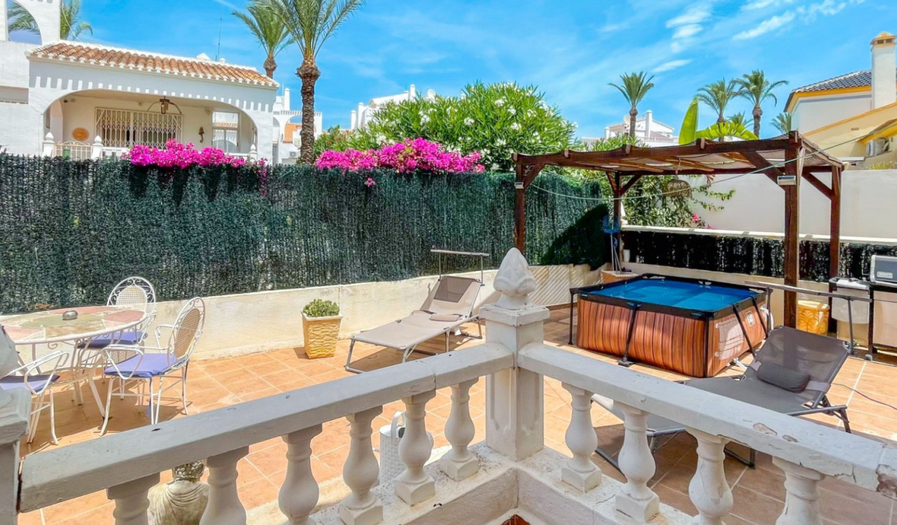 Reventa - Casa de Pueblo - Orihuela Costa - La Rioja