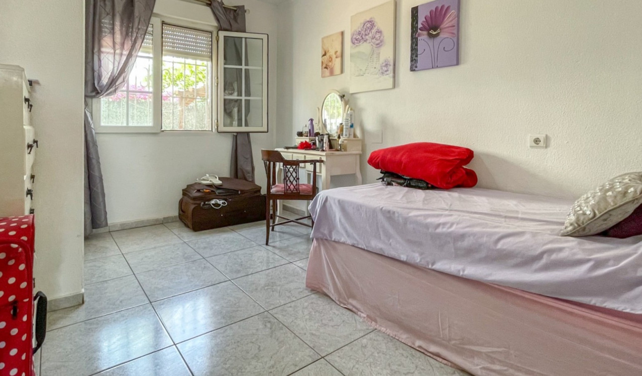 Reventa - Casa de Pueblo - Orihuela Costa - La Rioja
