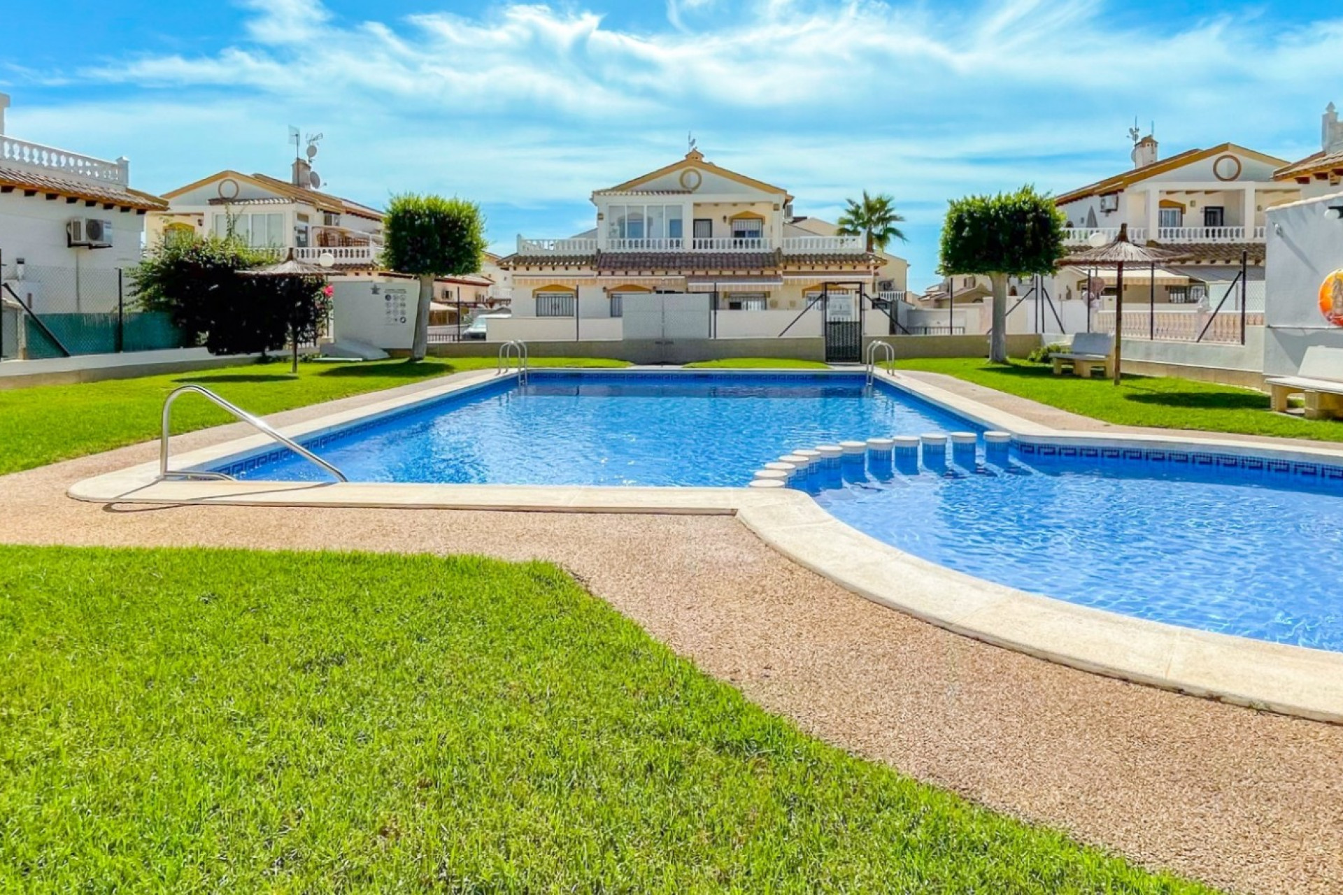 Reventa - Casa de Pueblo - Orihuela Costa - Los Altos *